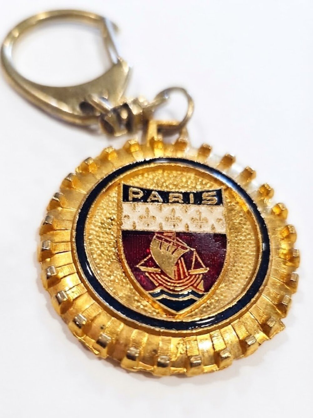Vintage Paris Coat of Arms Souvenir Keychain